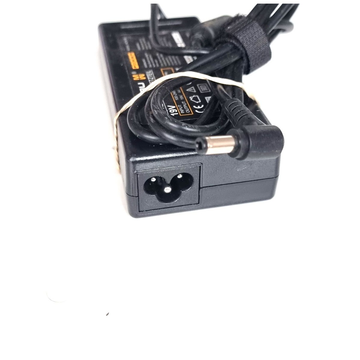 ZASILACZ ŁADOWARKA MITSURU 19V 4.74A 90W AC16-90