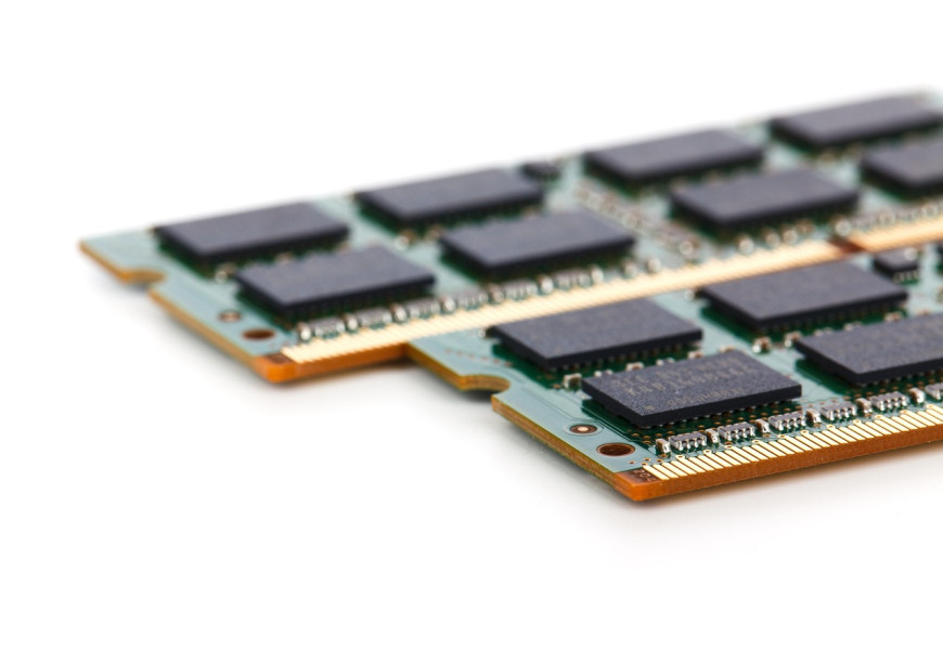 Jaka pamięć RAM do laptopa, a jaka do komputera i serwera?